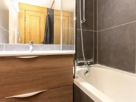 Duplex rénové à Val Thorens, 3 chambres, 6 pers, proche pistes et commerces - Photo 8