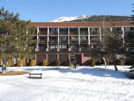 Studio au pied des pistes, balcon sud, parking, Appartement 4 personnes à La Salle les Alpes - Photo 10
