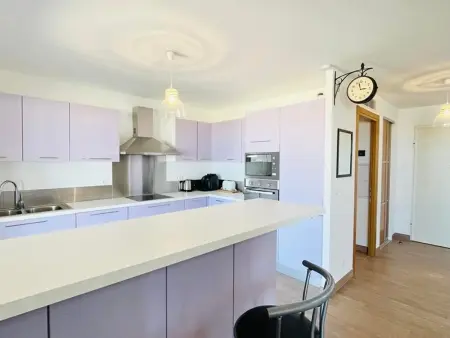 Appartement de standing avec toit terrasse, climatisé, WiFi, parking - Photo 8