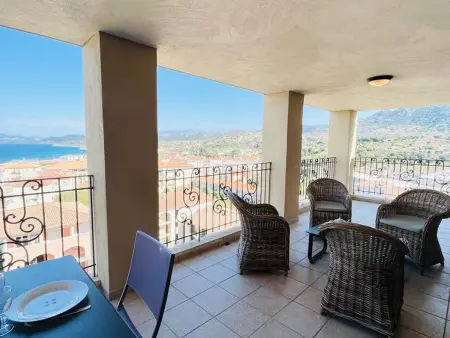 Appartement de standing avec toit terrasse, climatisé, WiFi, parking - Photo 18