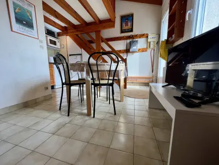 Maison rénovée à 350m de la plage avec terrasse et parking à Dolus-d'Oléron - Photo 4