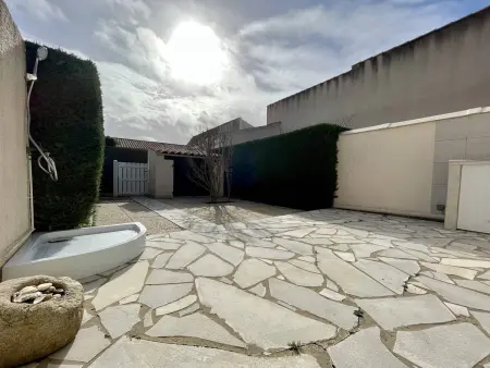 Maison rénovée à 350m de la plage avec terrasse et parking à Dolus-d'Oléron - Photo 9