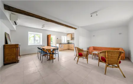 Maison 6 personnes à Mouriès - Photo 2