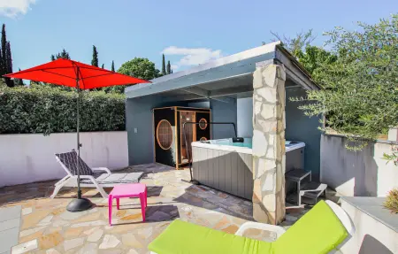 Maison 6 personnes à Grospierres - Photo 1