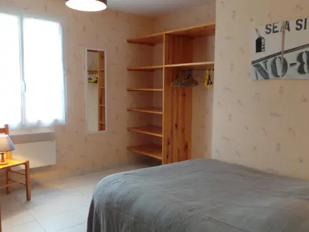 Maison lumineuse avec jardin clos, à 400m de la plage, pour 8 personnes, secteur calme - Photo 13