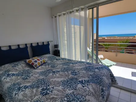 Magnifique 2 pièces rénové avec climatisation et parking privé - Photo 6