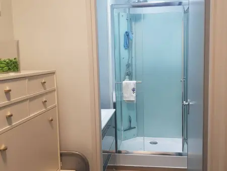 Charmant T2 avec coin cabine, parking et casier à skis - Bolquère - Photo 8