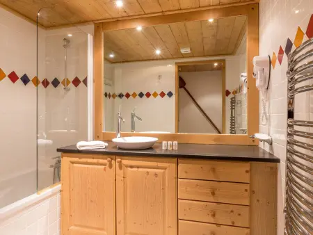 Spacieux apt 8 pers avec piscine au pied des pistes - Photo 6