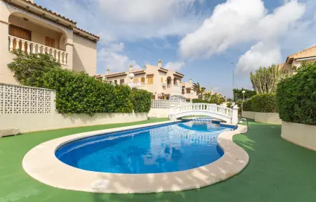 VILLA MONICA IN LA MATA, Maison 5 personnes à Torrevieja - Photo 1