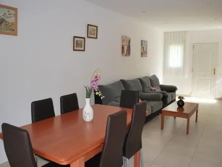 Villa moderne avec jardin et piscine privée proche de Cala Llobeta - Photo 4