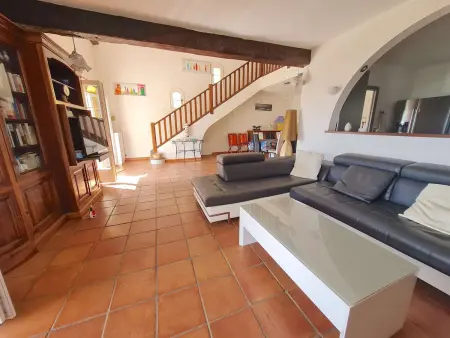 Villa spacieuse avec piscine et vue mer à Cavalaire - Photo 3