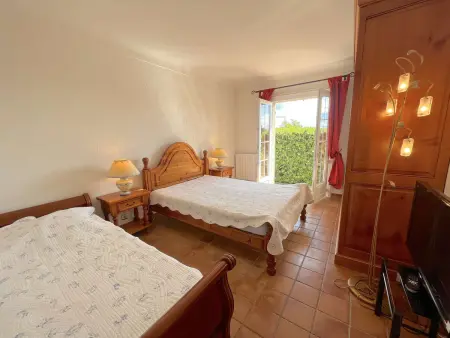 Villa spacieuse avec piscine et vue mer à Cavalaire - Photo 12