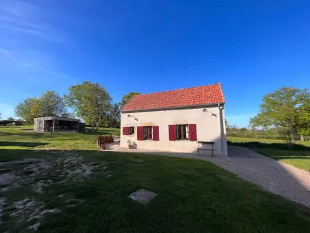 Gîte  Tout Inclus  en Campagne Berrichonne avec Terrasse & Parking Privé - Photo 2