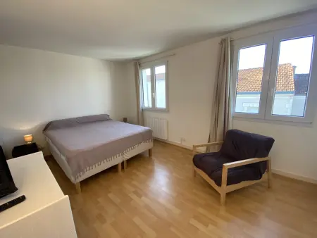 Maison à Fouras, 3 chambres, cour ombragée, proche centre et plages - Photo 5
