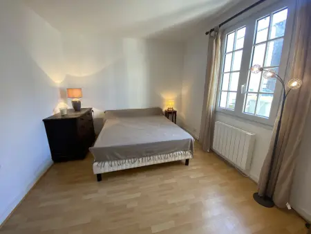 Maison à Fouras, 3 chambres, cour ombragée, proche centre et plages - Photo 8