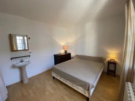 Maison à Fouras, 3 chambres, cour ombragée, proche centre et plages - Photo 9