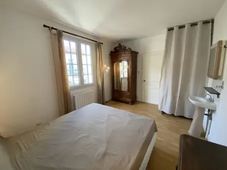 Maison à Fouras, 3 chambres, cour ombragée, proche centre et plages - Photo 10