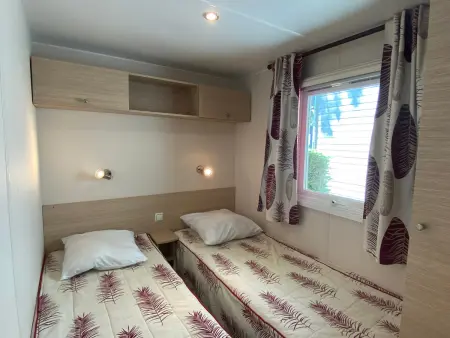 Mobil-home 3 chambres proche plage à Fouras, idéal 6 pers., équipement complet, calme assuré. - Photo 8