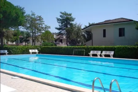 LN 74/84, Villa à Caorle près de Spiaggia Tartaruga - Photo 1