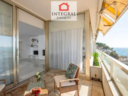 Appartement Confortable Face à la Marina avec Parking à Palamós - Photo 2