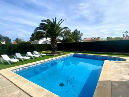 Villa à L'Ametlla de Mar : Piscine, Jardin, Proche Plage, 4 Chambres, 8 Pers. - Photo 2