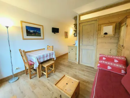 Studio-cabine rénové, balcon sud, pieds des pistes, 4 pers, Plagne Villages - Photo 6