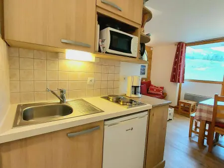Studio-cabine rénové, balcon sud, pieds des pistes, 4 pers, Plagne Villages - Photo 11