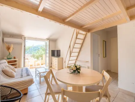 Les Cigalines, Appartement 4 personnes à Cavalaire - Photo 2