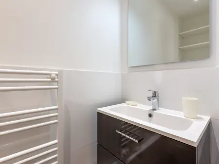 Superbe appartement centre, 5 pers., proche pistes - Photo 8
