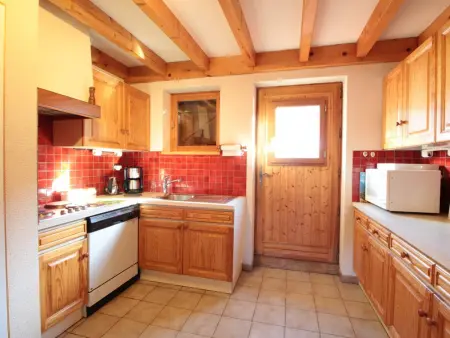 Appartement 8 pers, 4 pièces, 50m des pistes, parking, balcon, proche commerces - Photo 4