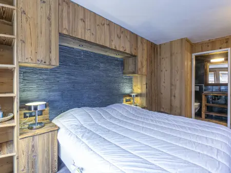 Appartement central Val d'Isère, ski aux pieds, 2 chambres, Wifi - Photo 9