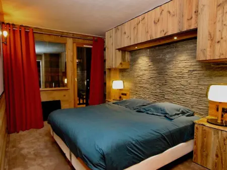 Appartement central Val d'Isère, ski aux pieds, 2 chambres, Wifi - Photo 11