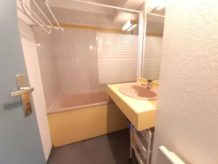 Studio cosy avec balcon, parking, salle de musculation - 4 personnes à Saint-Lary-Soulan - Photo 8