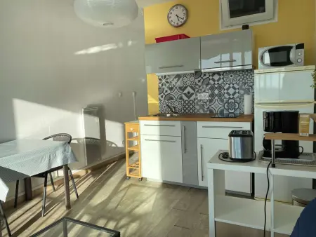 T2 avec Loggia et Wifi à Balaruc-les-Bains, Appartement 2 personnes à Balaruc les Bains - Photo 2
