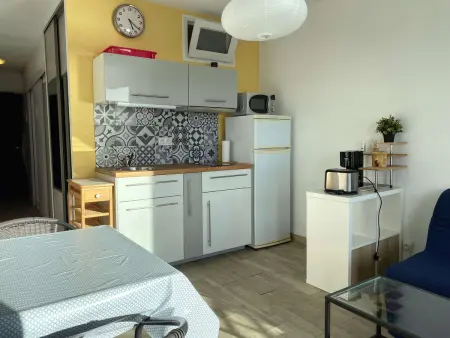 T2 avec Loggia et Wifi à Balaruc-les-Bains, Appartement 2 personnes à Balaruc les Bains - Photo 3
