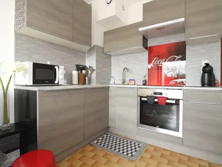 Spacieux T2 rénové proche étang de Thau, climatisé, terrasse, parking, WiFi à 800m des thermes - Photo 4