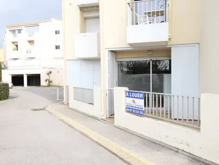 Spacieux T2 rénové proche étang de Thau, climatisé, terrasse, parking, WiFi à 800m des thermes - Photo 12