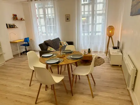 Charmant T2 au cœur du vieux Bayonne, Appartement 3 personnes à Bayonne - Photo 1