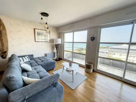 Appartement 2 chambres près de la plage avec balcon, ascenseur, garage et Wi-Fi gratuit - Photo 2
