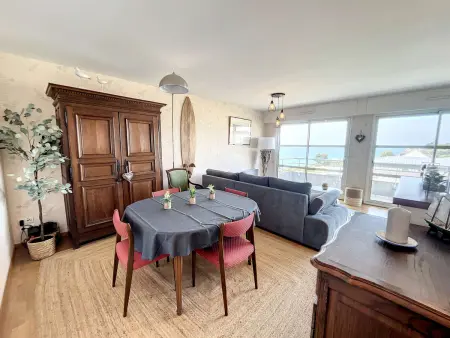 Appartement 2 chambres près de la plage avec balcon, ascenseur, garage et Wi-Fi gratuit - Photo 3