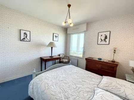 Appartement 2 chambres près de la plage avec balcon, ascenseur, garage et Wi-Fi gratuit - Photo 15