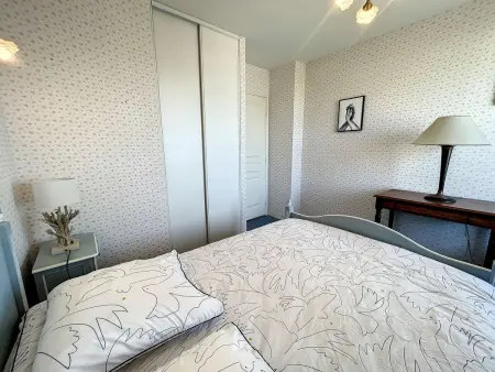 Appartement 2 chambres près de la plage avec balcon, ascenseur, garage et Wi-Fi gratuit - Photo 16