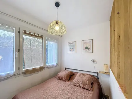 Appartement F1 avec Terrasse et Clim, à 650m des Thermes - Lamalou-les-Bains - Photo 2