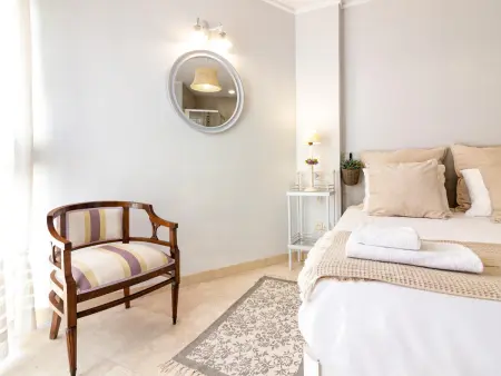 Appartement lumineux 2 chambres Malagueta, climatisation, proche centre - Photo 4