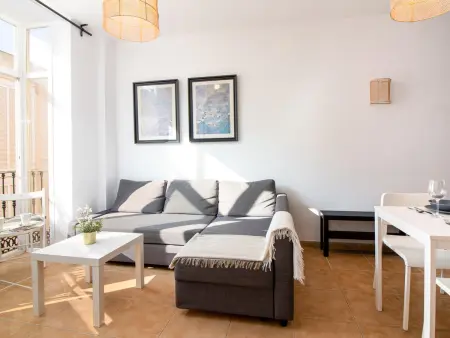 Appartement lumineux 1 chambre, tout neuf, climatisé et connecté, cœur de Málaga - Photo 3
