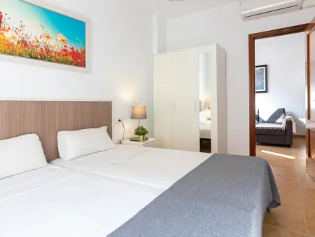 Appartement lumineux 1 chambre, tout neuf, climatisé et connecté, cœur de Málaga - Photo 9