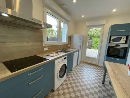 Maison rénovée 5 pièces, jardin clos, à 2 pas de l'océan, pour 10 personnes - Saint-Jean-de-Monts - Photo 4