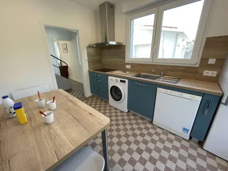 Maison rénovée 5 pièces, jardin clos, à 2 pas de l'océan, pour 10 personnes - Saint-Jean-de-Monts - Photo 5