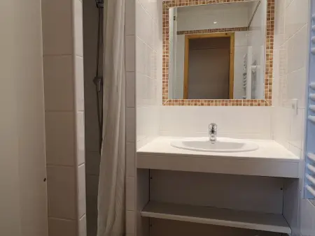 Appartement 2 pièces à Notre-Dame-de-Bellecombe avec balcon, piscine et parking - Photo 7