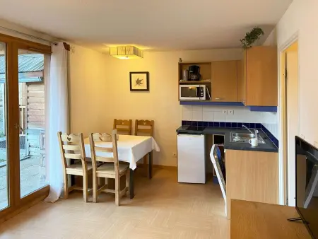 Studio skis aux pieds avec piscine à 20m, Appartement 4 personnes à Les Orres - Photo 1